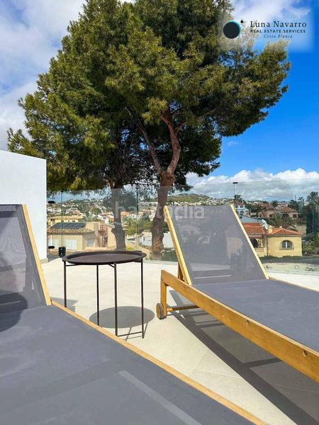 Foto 5ea9d830-2a60-4c3b-bc5f-0862576f2fab. Casa adossada amb aparcament piscina a Pueblo Calp
