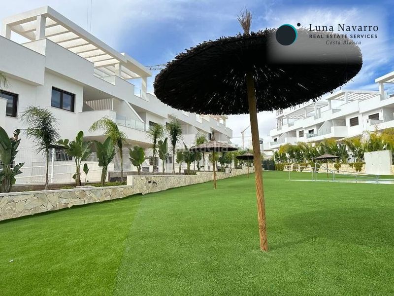 Foto 0e095a33-e1d2-40fb-9181-8028bbdb901a. Apartament amb aparcament piscina a balcón de Finestrat-terra marina Finestrat
