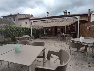 Local Comercial a Valle de Mena. En venta bar y hotel en villasana de mena