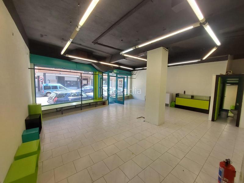 Foto 515ad8c3-29ea-4c78-b0f8-c1072f2f70f6. Location local commercial dans Zalla