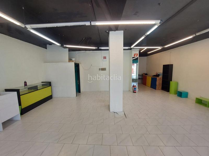 Foto c72c0dd8-18bb-4966-a720-559ec51efa52. Location local commercial dans Zalla