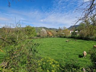 Terreny residencial a Valle de Mena. En venta finca urbana de 2600 m2 en el valle de mena