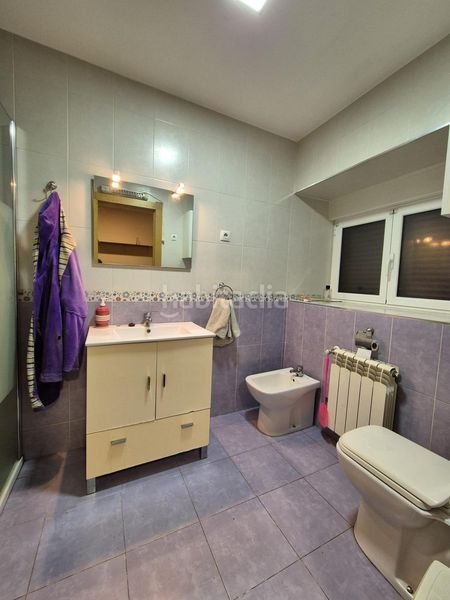 Foto 9b693c6e-fa7c-4998-b5e4-f593cec33fbe. Casa adossada a Valle de Mena