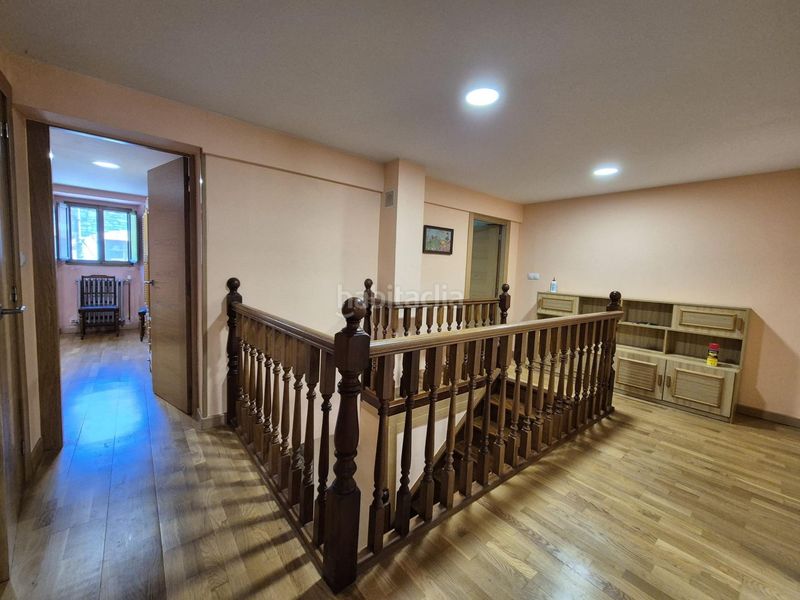 Foto e8206d18-9d4d-4dbd-8d83-2d4e876f485d. Casa adossada a Valle de Mena