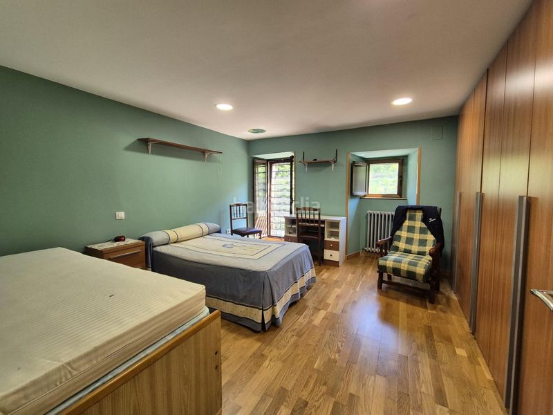 Foto fecd5e90-23cd-4de2-9efc-abeaf39c75eb. Casa adossada a Valle de Mena