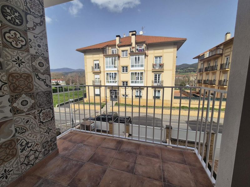 Foto 04466096-ee90-4e50-bb99-f04142f20ca4. Casa adossada amb calefacció aparcament a Valle de Mena