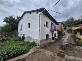 Haus in Valle de Mena. En venta bonita casa de pueblo en el valle de mena