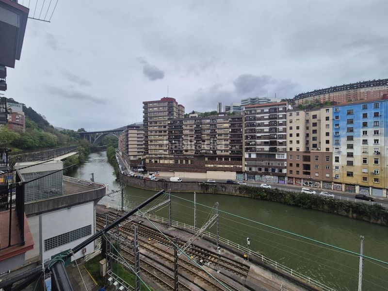 Foto 423c9bae-0915-4495-9b7b-00f522105606. Pis amb calefacció a Atxuri Bilbao