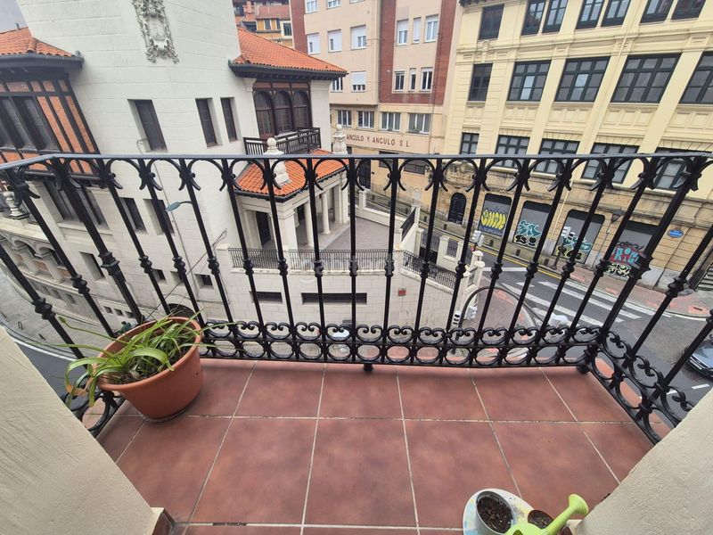 Foto b46f42d7-dbc3-4d69-912c-2e2892966e83. Pis amb calefacció a Atxuri Bilbao