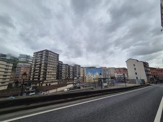 Piso en Atxuri. Exclusivo piso en atxuri  comodidad y estilo a tu alcance