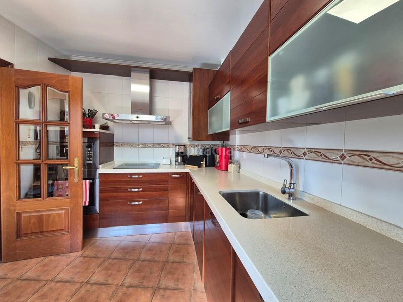 Foto 4bbb3bf6-6c34-4c64-a6d9-1cd0b528bf36. Casa adossada amb aparcament a Zalla
