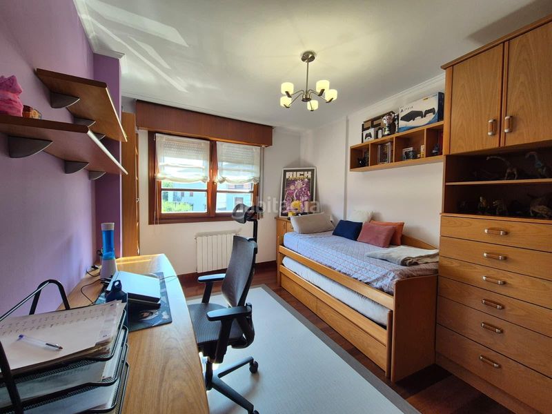 Foto 58c86aee-51ba-4160-ade2-dfc8e8fdb0cd. Casa adossada amb aparcament a Zalla
