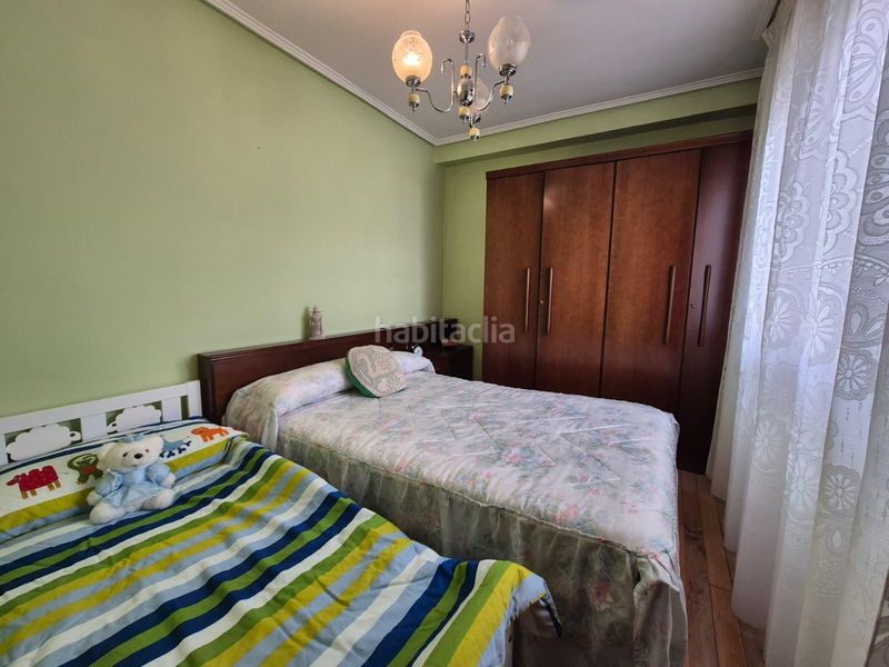 Foto cf00e8e3-bd61-40ac-b577-135ccafda1a1. Piso  con garaje en Valle de Mena