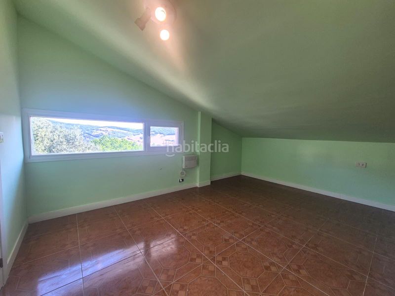 Foto 0a86ee23-3f06-4b4e-b9d0-178dec34317e. Apartament a Valle de Mena