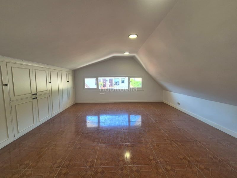 Foto 5a361b72-6440-45e1-862d-56287481a91b. Apartament a Valle de Mena