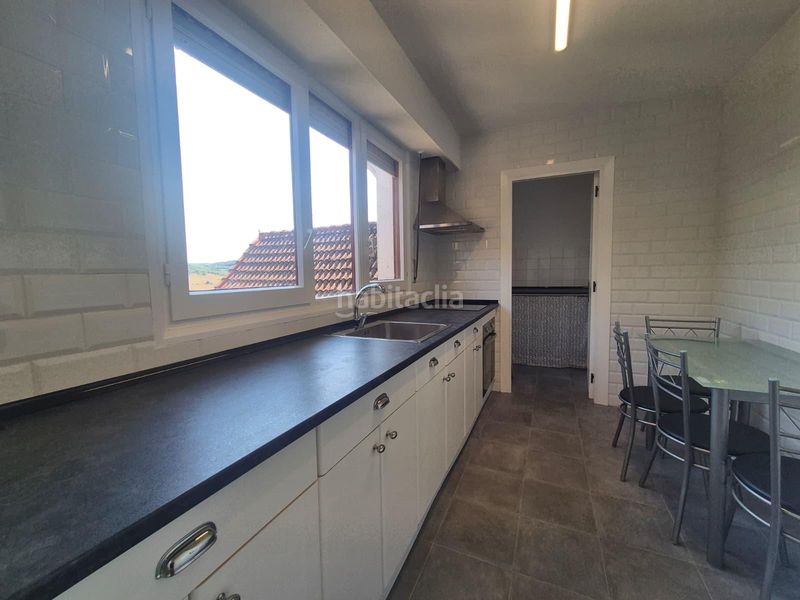 Foto 90749832-ee15-4aa5-aa96-55335911a859. Apartament a Valle de Mena