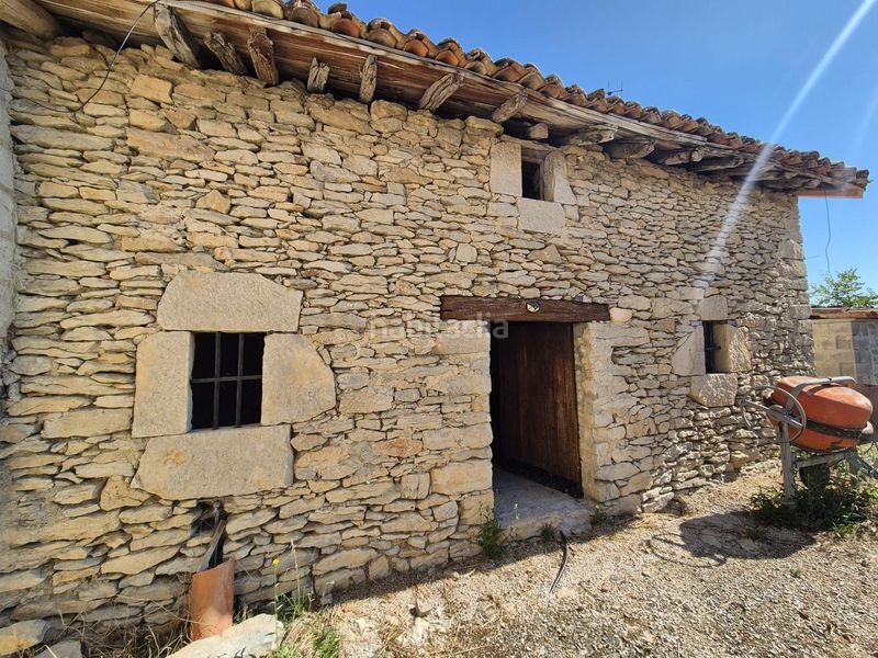 Foto 3d730b6d-833c-4f7f-b268-8ab20ac6fed4. Masia a Valle de Losa