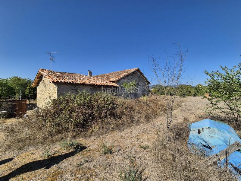 Foto fa5daec4-d2d4-49fa-9210-b0210ab15094. Masia a Valle de Losa