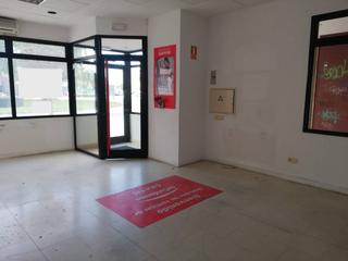 Location Local commercial  Luis braille. Local en alquiler en gamonalcapiscol