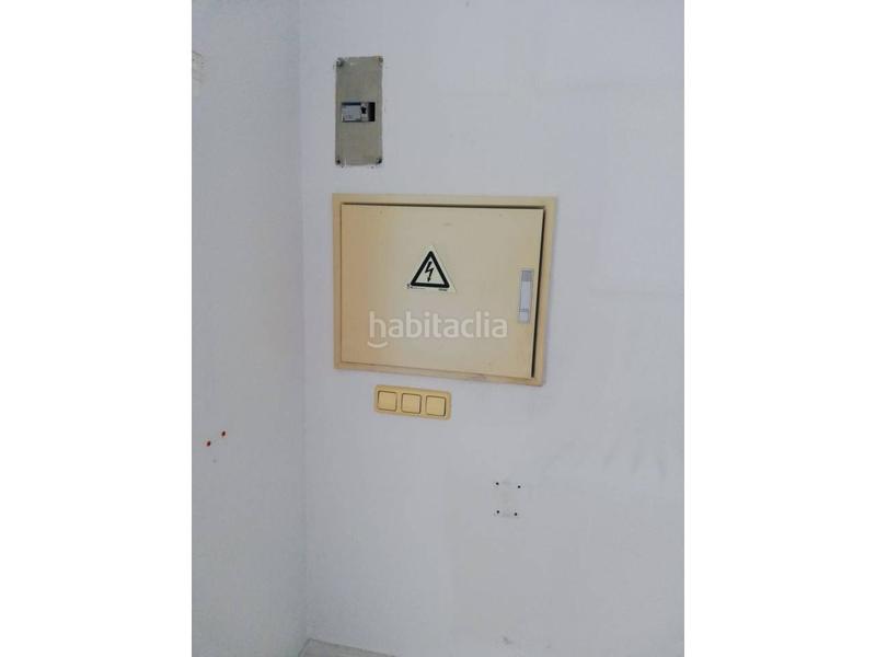 Foto 7c6022a5-8b17-45bb-8367-52733140c35b. Miete geschäftsraum in Villafría - La Ventilla - Castañares Burgos