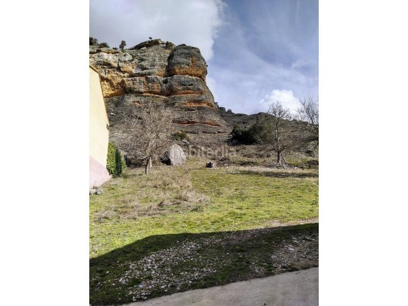 Foto b1d93871-bbd4-4454-b00e-60898e6a40f6. Masia amb aparcament a Covarrubias