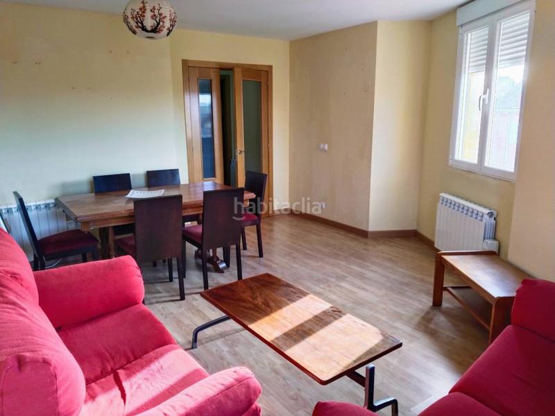 Foto d13975d1-f4ff-433c-8a81-ad819e090391. Duplex with heating in Cogollos