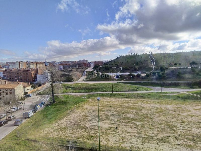 Foto 69f390ce-5c0d-4a5b-934f-ab5c553194f1. Pis amb calefacció aparcament a San Pedro y San Felices Burgos