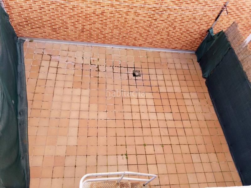 Foto 09e6e375-b437-46d9-8d3b-2db43f4d8694. Casa aparellada amb calefacció a Villafría - La Ventilla - Castañares Burgos