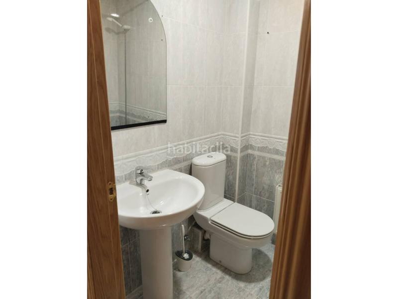 Foto 23814cff-43cf-412b-ad99-73e15ddff89b. Casa aparellada amb calefacció a Villafría - La Ventilla - Castañares Burgos