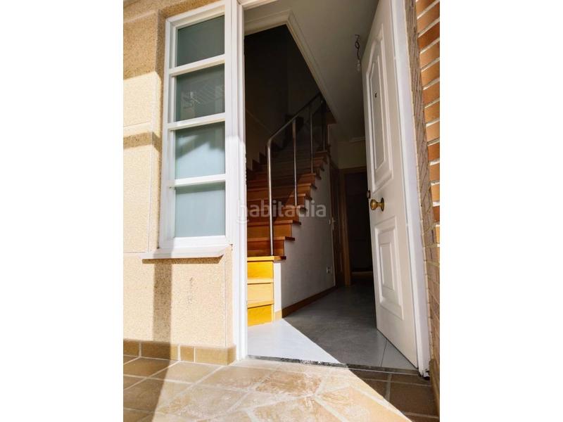 Foto 25e72a02-f0de-4055-ac4e-06cb2388b60e. Casa aparellada amb calefacció a Villafría - La Ventilla - Castañares Burgos