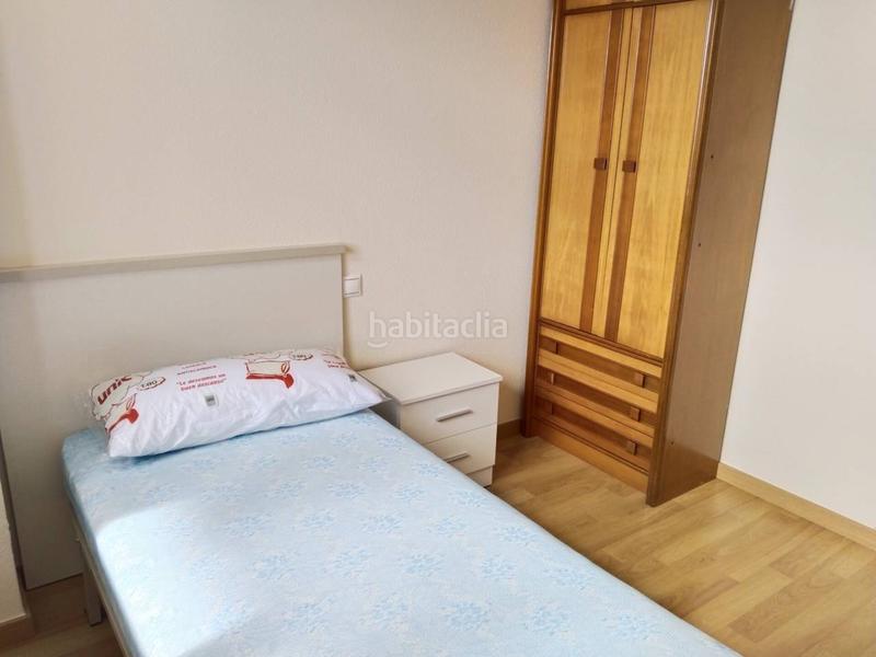 Foto 3b2f6449-6f82-4e3d-a4a8-ba3e1692c6ab. Casa aparellada amb calefacció a Villafría - La Ventilla - Castañares Burgos