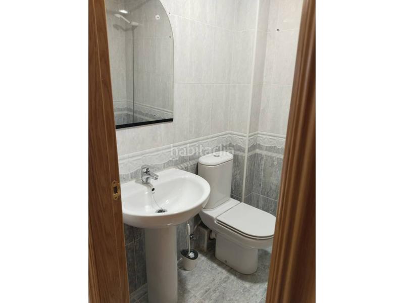 Foto 5be28bd4-6611-49a2-be00-ca5b19024932. Casa aparellada amb calefacció a Villafría - La Ventilla - Castañares Burgos