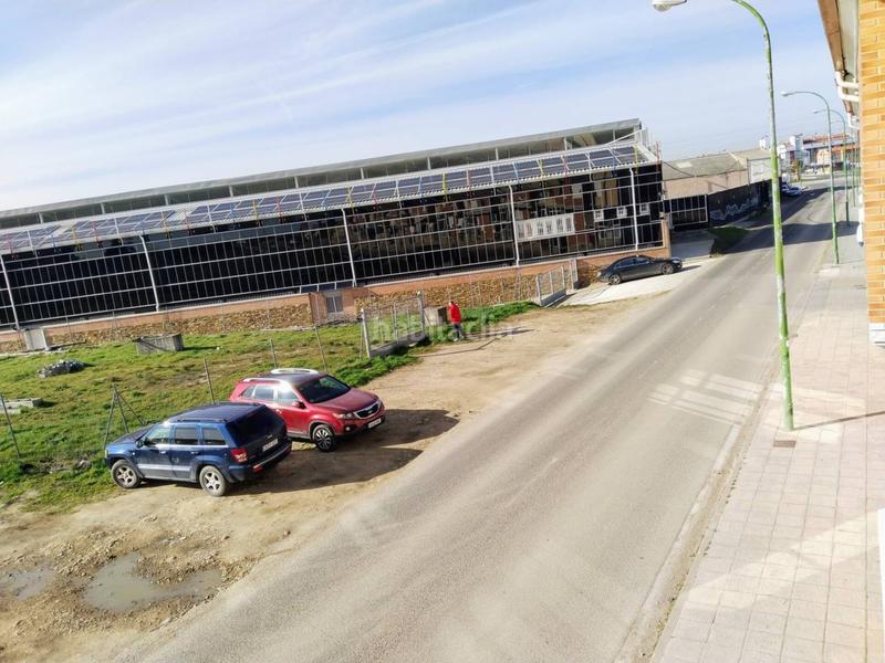 Foto 8dce09c6-b774-4b62-9b08-3b27c5cd9780. Casa aparellada amb calefacció a Villafría - La Ventilla - Castañares Burgos