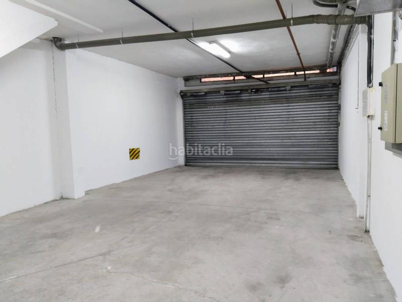 Foto 9e77584d-c918-42ab-8000-ecb67ab61456. Casa aparellada amb calefacció a Villafría - La Ventilla - Castañares Burgos