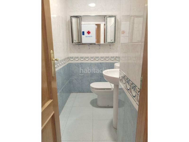 Foto bb4936dd-945d-4fc9-8d4c-6d83e54afcd6. Casa aparellada amb calefacció a Villafría - La Ventilla - Castañares Burgos