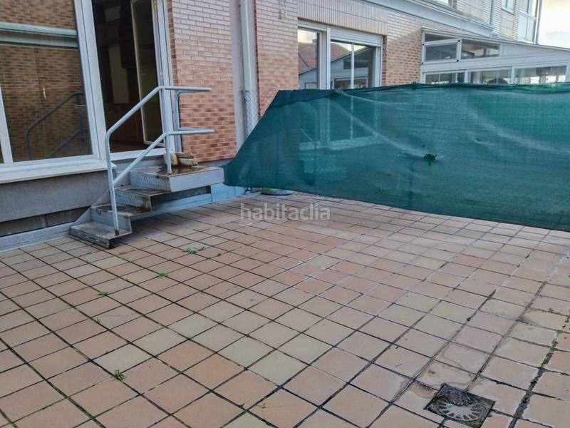 Foto ca8da2e0-160a-4eda-9d16-a550134fe340. Casa aparellada amb calefacció a Villafría - La Ventilla - Castañares Burgos