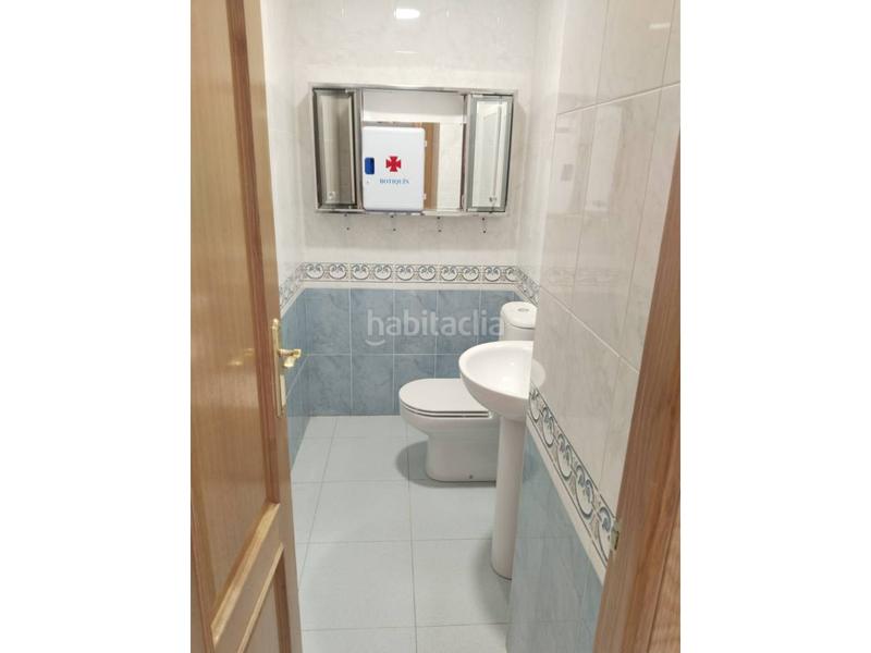 Foto fbf78e11-4c06-45a0-aed0-a4531940eb83. Casa aparellada amb calefacció a Villafría - La Ventilla - Castañares Burgos