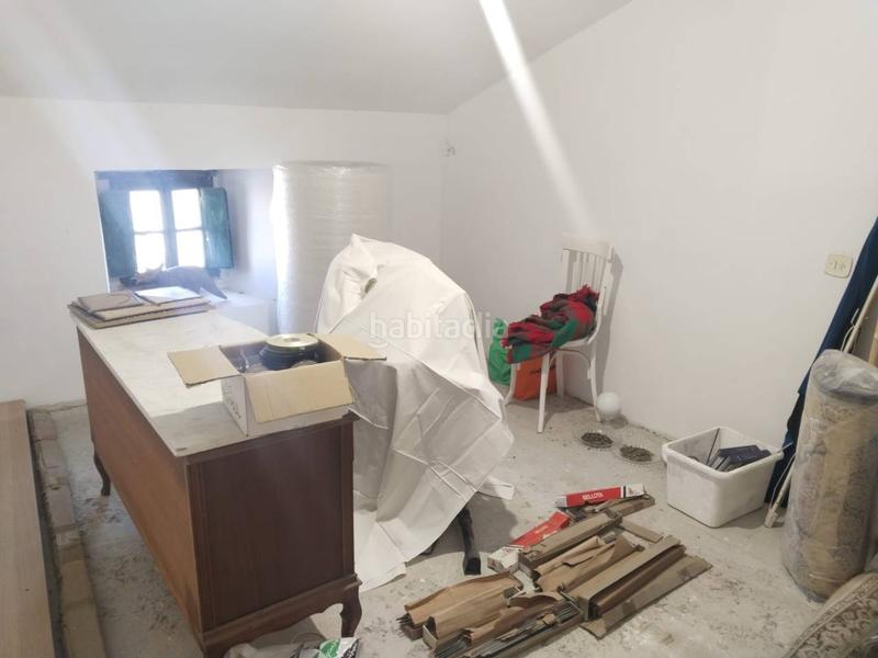 Foto 0081323d-216a-4595-9a0a-52d2597f98da. Casa aparellada amb calefacció aparcament a Susinos del Páramo