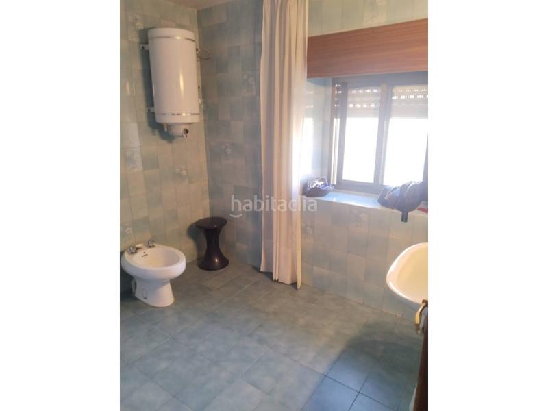 Foto 3903102a-bfdc-448f-ab0c-0f11a3bb9801. Casa aparellada amb calefacció aparcament a Susinos del Páramo