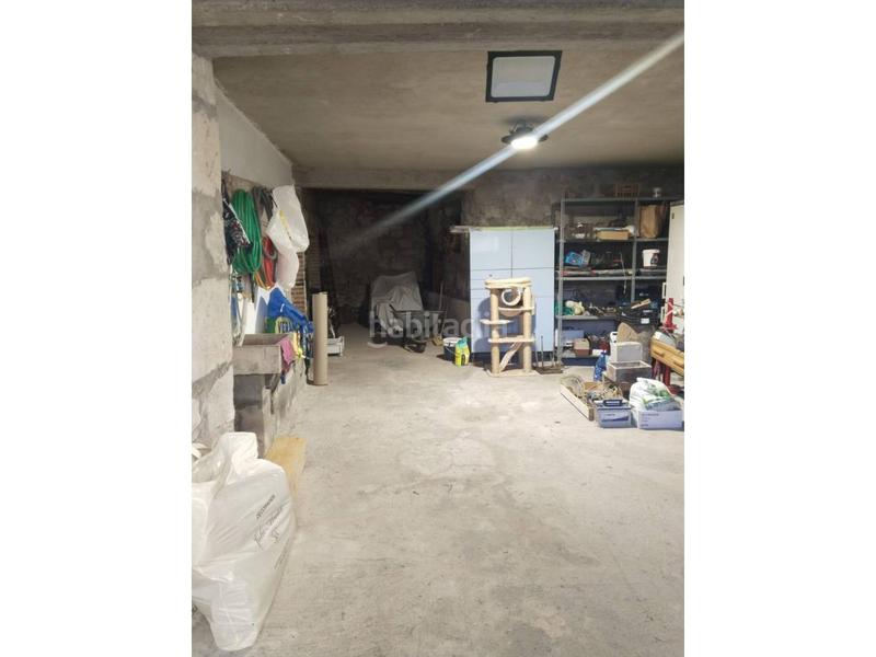 Foto 5ff9ab49-f3ef-47e3-a932-28c8188d587d. Casa aparellada amb calefacció aparcament a Susinos del Páramo