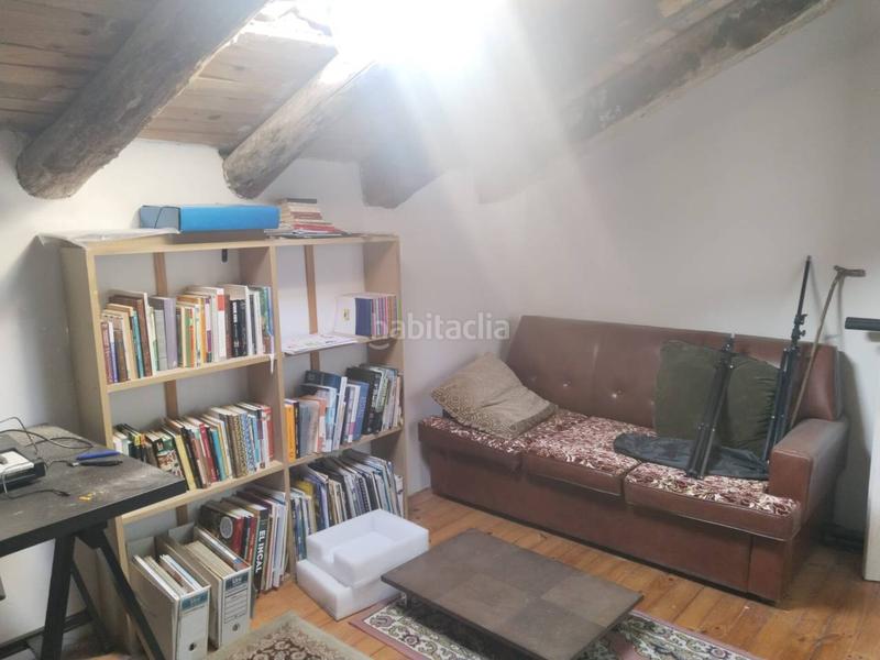 Foto 72286822-9170-418f-aee0-ac72c67b4387. Casa aparellada amb calefacció aparcament a Susinos del Páramo