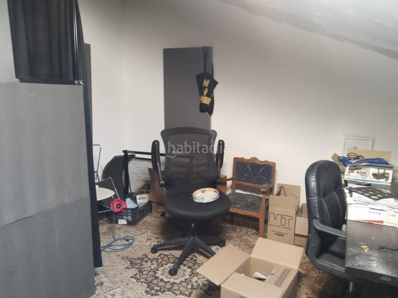 Foto a24cb61a-f99a-4fbe-8a08-3916edf23167. Casa aparellada amb calefacció aparcament a Susinos del Páramo