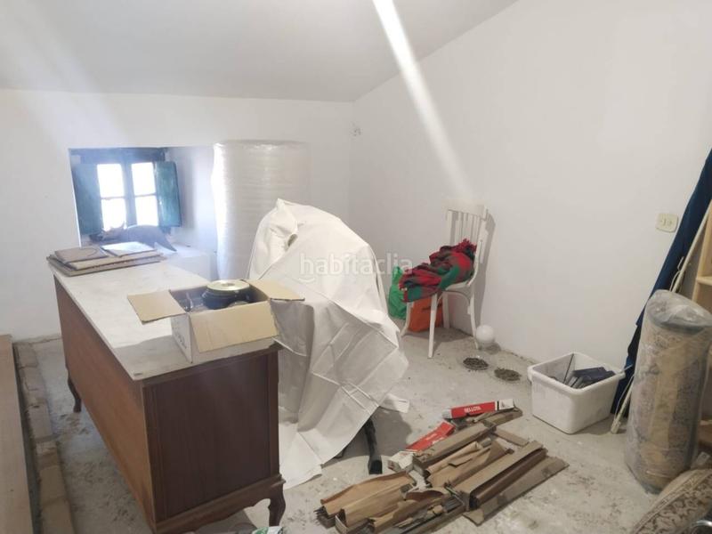 Foto cd2c8e65-47ed-4607-9f58-fb2b991ba0c4. Casa aparellada amb calefacció aparcament a Susinos del Páramo