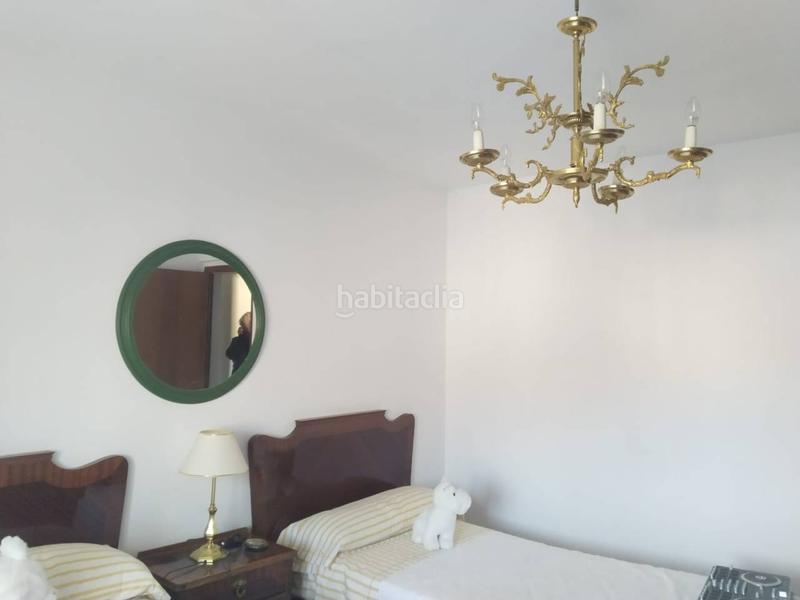 Foto ff721d85-7ca9-4d24-96d9-aecd821fd3f4. Casa aparellada amb calefacció aparcament a Susinos del Páramo