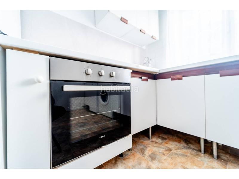 Foto 2c463f84-e636-4af2-9bab-ca8216afe29f. Rent apartment with heating in Los Vadillos - R. Sanitaria - Pozanos Burgos