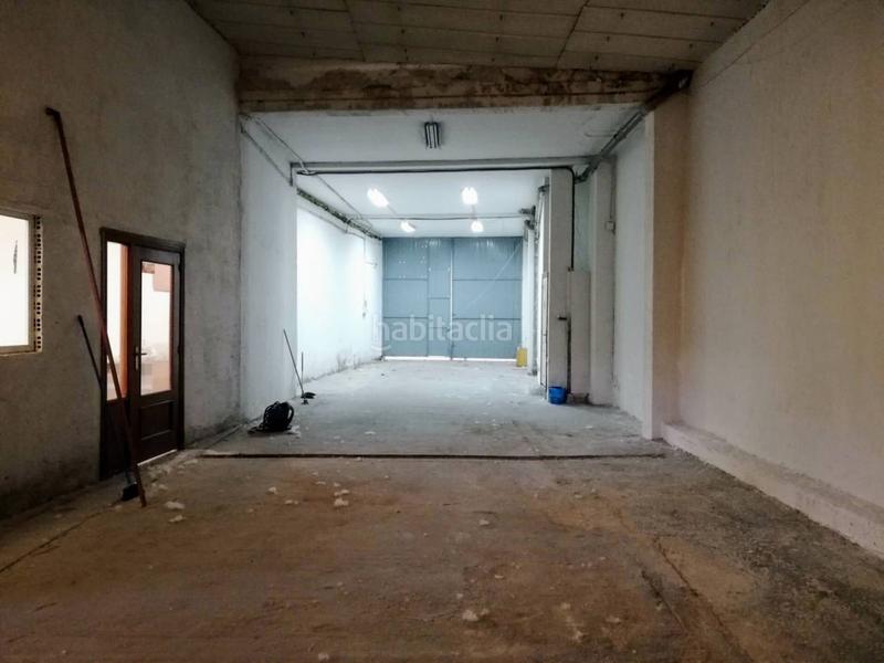 Foto 2b6b9f8d-cf8f-4135-ac5b-04104713bac6. Lloguer local comercial a San Julián - Barriada de Cortes Burgos