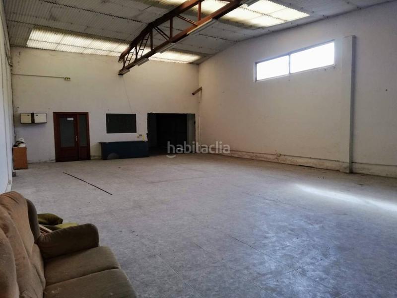 Foto 5bd3fdc3-c069-4acf-a255-121613d969e4. Lloguer local comercial a San Julián - Barriada de Cortes Burgos