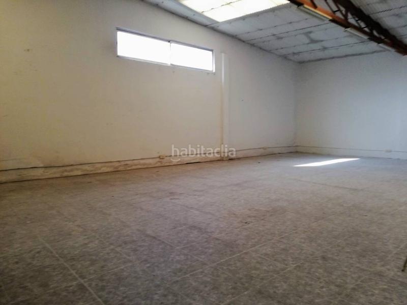 Foto 7fe82c0c-199e-4df1-8fe2-dd2fb5749b0b. Lloguer local comercial a San Julián - Barriada de Cortes Burgos