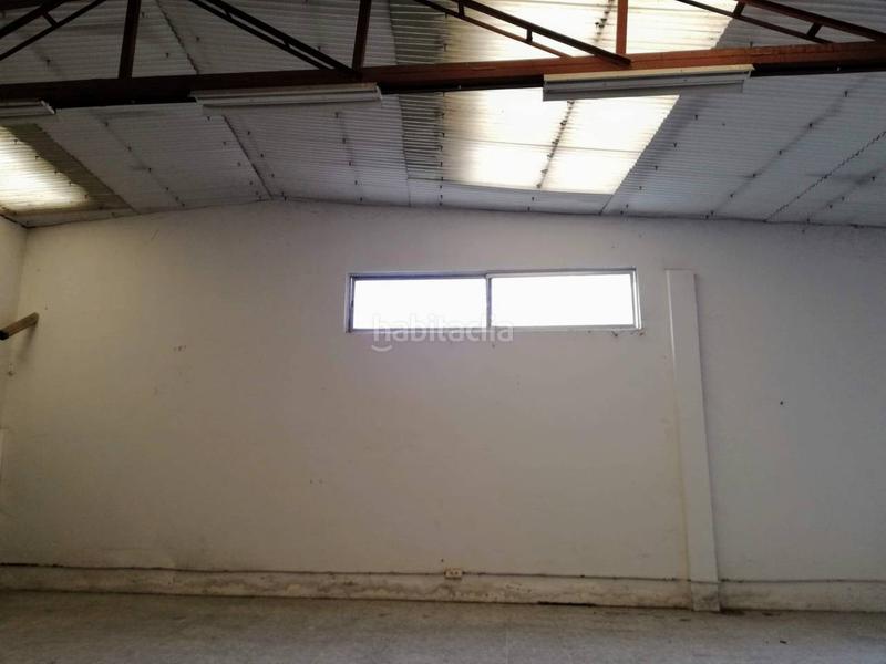 Foto e9e77429-d407-4d73-b4c8-4f8ceab25187. Lloguer local comercial a San Julián - Barriada de Cortes Burgos