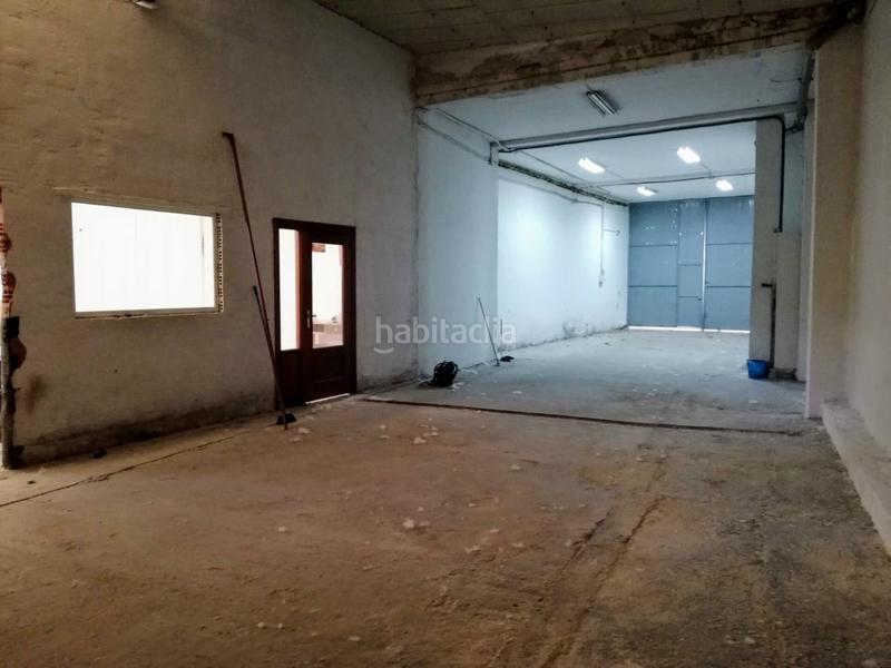 Foto fc9cb0e7-8e12-4e03-970b-776fef8820d5. Location local commercial dans San Julián - Barriada de Cortes Burgos